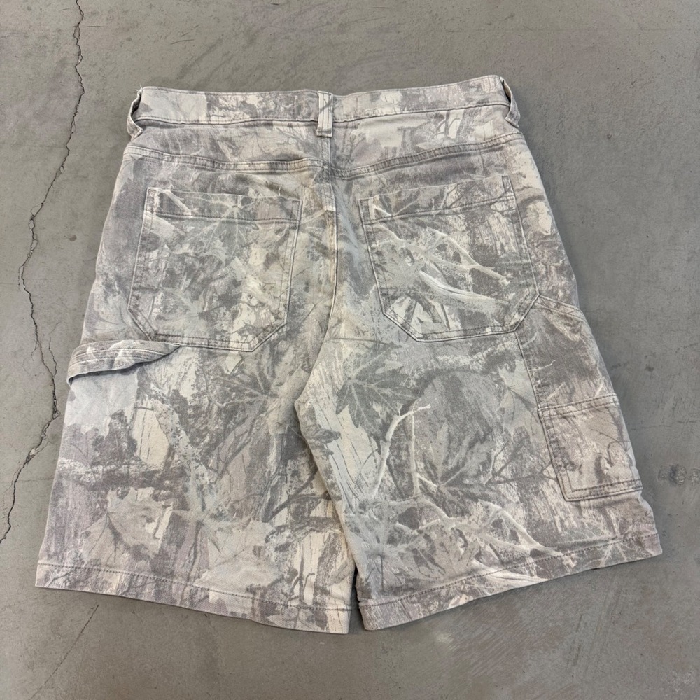 2000s y2k hollister baggy white camo carpenter shorts